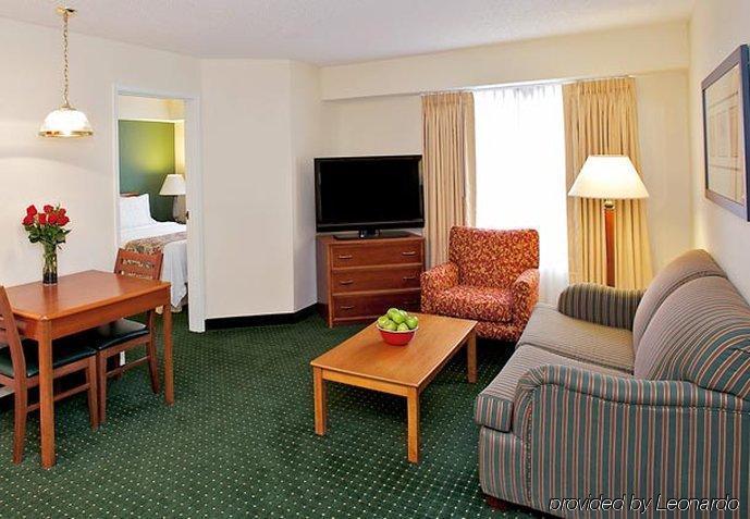 Residence Inn By Marriott Evansville East Room photo